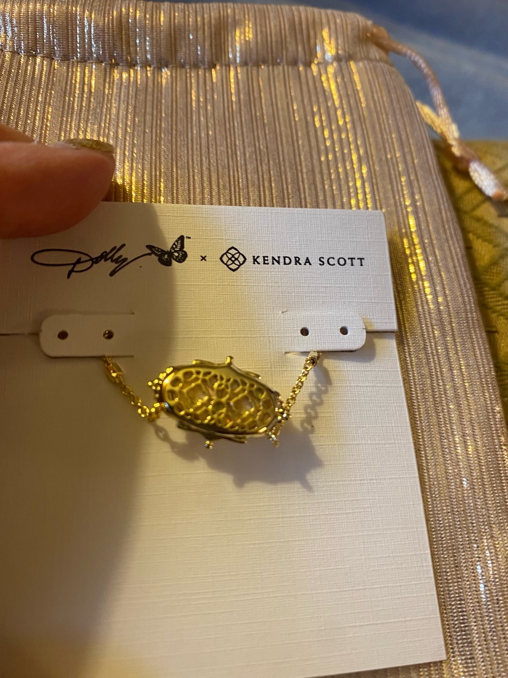 Kendra Scott Dolly/Parton Elisa Butterfly rare iridescent abalone color necklace - Picture 2 of 4